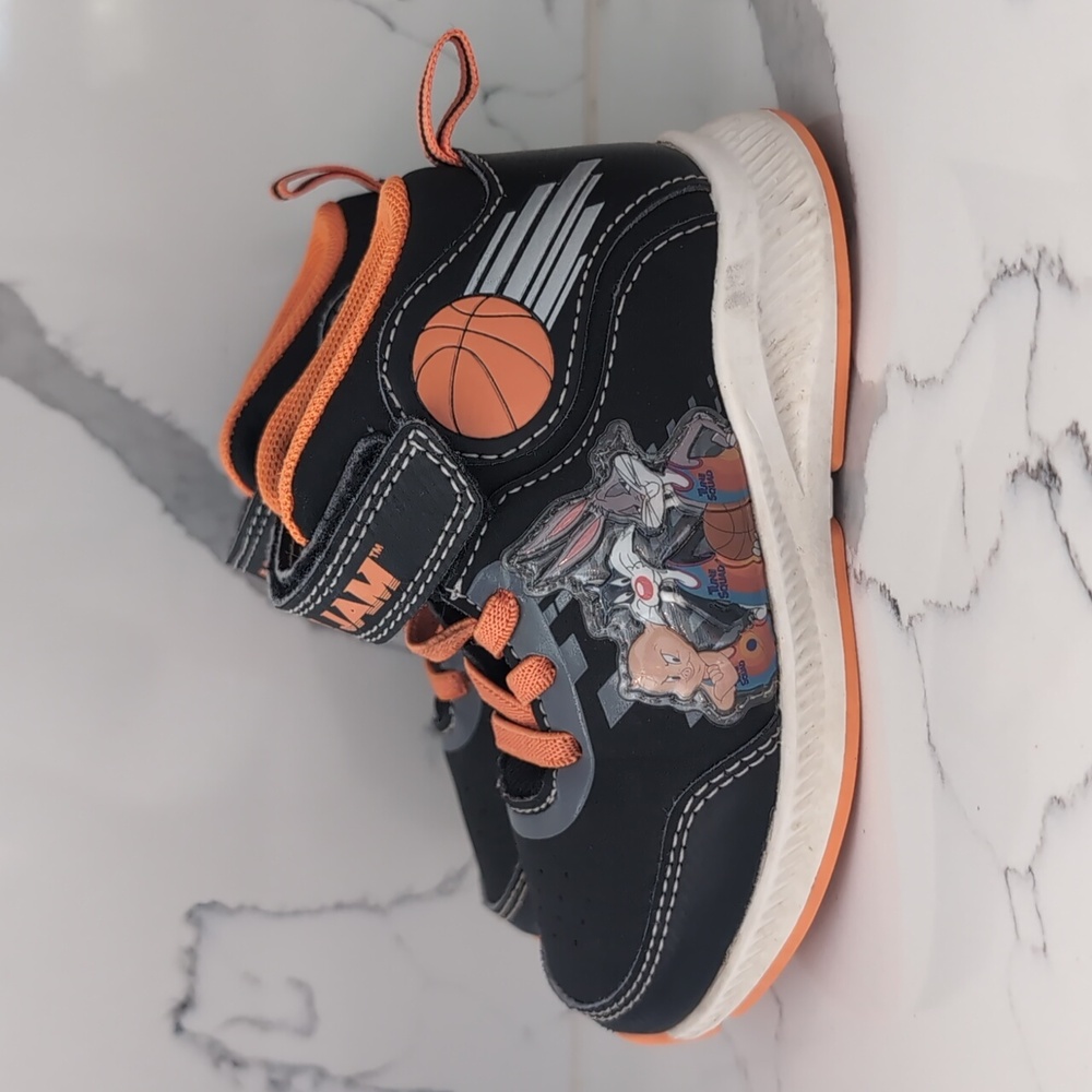 Josmo Space Jam Light Up Sneakers Toddler Size 8